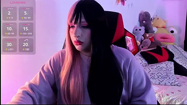  Skie  online show from 02-07-25, 08:33