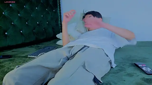 Levii Ackermann online show from 02-27-26, 01:55