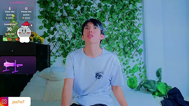 Levii Ackermann online show from 12-19-25, 01:46