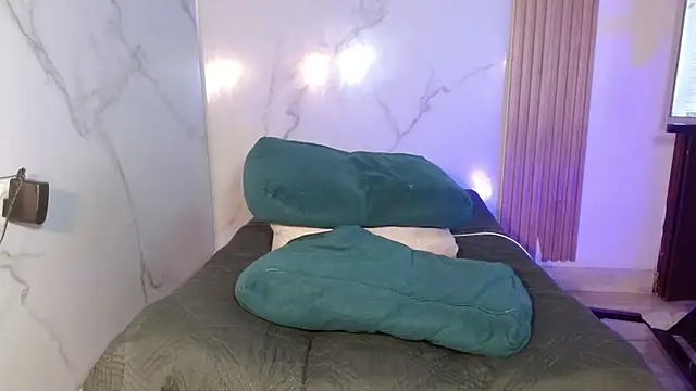 mollyguns online show from 03-20-26, 06:53