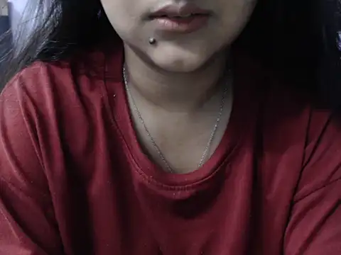 Snapshot of Freya_nia chatting on 10-05-25, 06:48 Freya nia online show from 10-05-25, 06:48