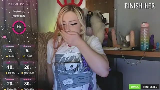 Snapshot of princess_sofiee chatting on 01-27-25, 06:20 princess sofiee online show from 01-27-25, 06:20