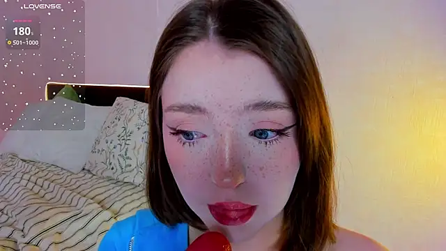 lexxxxxxi online show from 04-10-26, 06:15