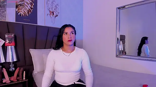 Sofi Perez  online show from 02-05-26, 11:17