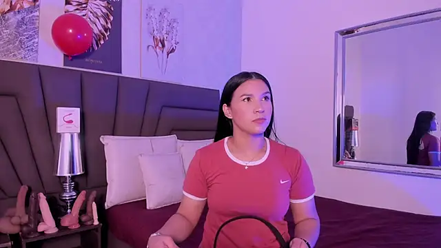 Sofi Perez  online show from 02-16-26, 11:09