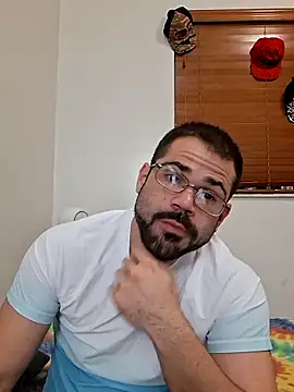 Zander823 online show from 02-05-26, 07:37