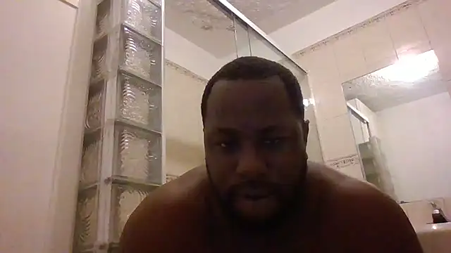 Bighood T online show from 10-20-25, 04:47