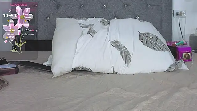 Meghan taylor   online show from 02-13-26, 02:33