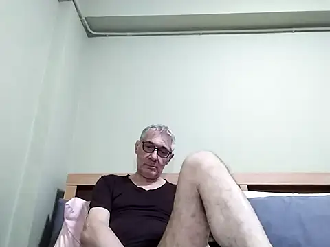 BIGUNCUTHARDCOCK online show from 10-15-25, 02:21