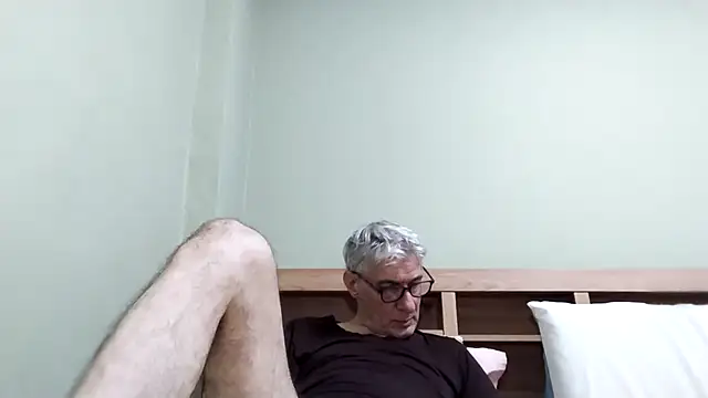 BIGUNCUTHARDCOCK online show from 01-13-26, 02:59