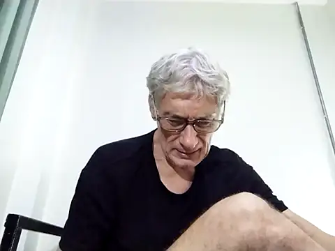 BIGUNCUTHARDCOCK online show from 03-18-25, 04:07