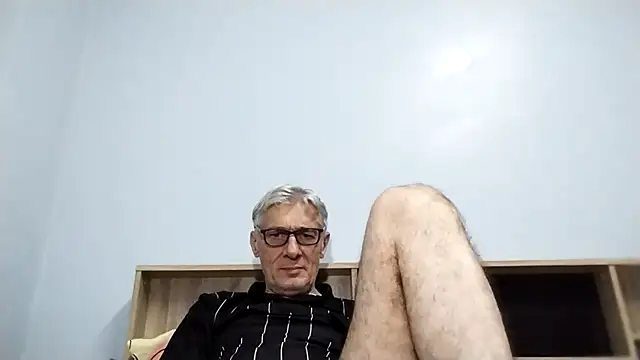 BIGUNCUTHARDCOCK online show from 09-19-25, 01:04