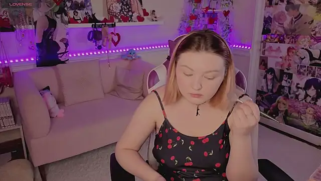 Unholy Lady online show from 02-15-26, 06:36