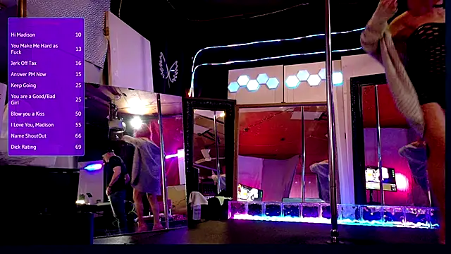 Snapshot of MadisonMarie chatting on 02-22-26, 07:44 MadisonMarie online show from 02-22-26, 07:44