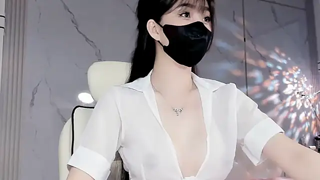 Luli-bae online show from 03-13-25, 02:16