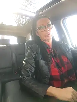 Misses-Cougar online show from 03-19-25, 01:07