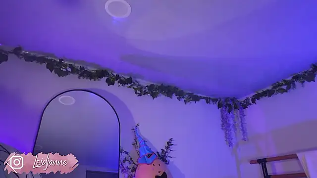 loIijanne online show from 02-13-26, 12:32