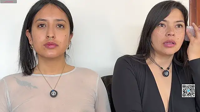 2SummerLove1 online show from 04-20-26, 07:15