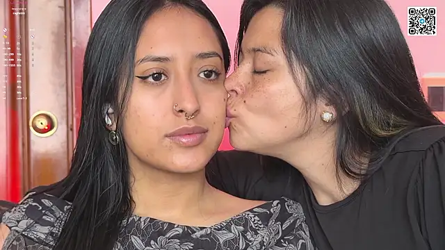 2SummerLove1 online show from 03-11-26, 02:55