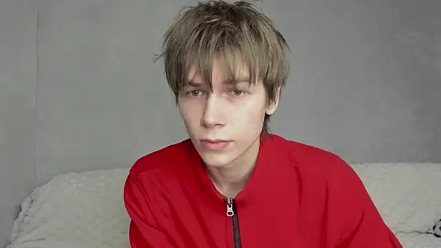 Snapshot of Makentoshi_ chatting on 12-21-25, 08:27 Makentoshi online show from 12-21-25, 08:27