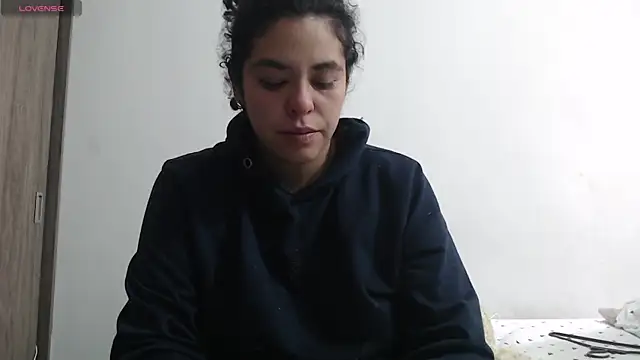 Anne purple online show from 10-08-25, 04:29