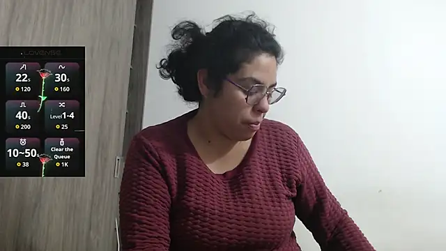 Anne purple online show from 11-06-25, 01:59