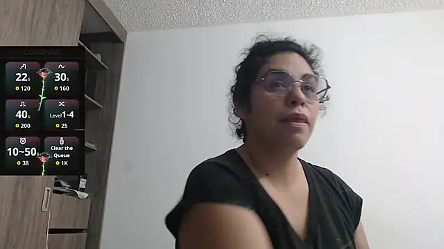 Anne purple online show from 11-20-25, 03:45