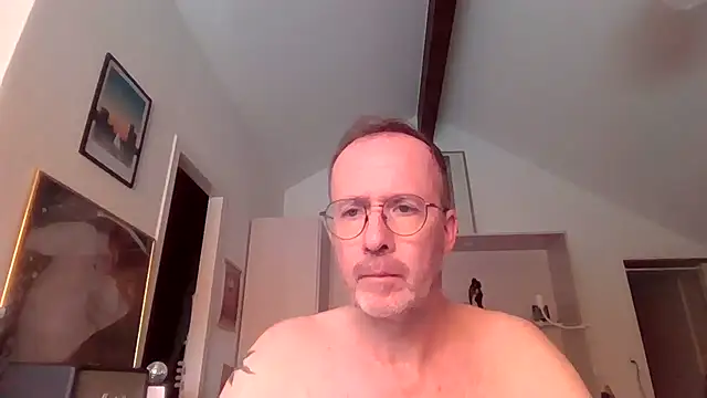 Snapshot of Lolodamour72 chatting on 07-19-26, 01:30 Lolodamour72 online show from 07-19-26, 01:30