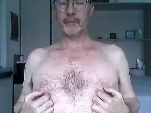 Snapshot of Lolodamour72 chatting on 05-14-26, 02:58 Lolodamour72 online show from 05-14-26, 02:58