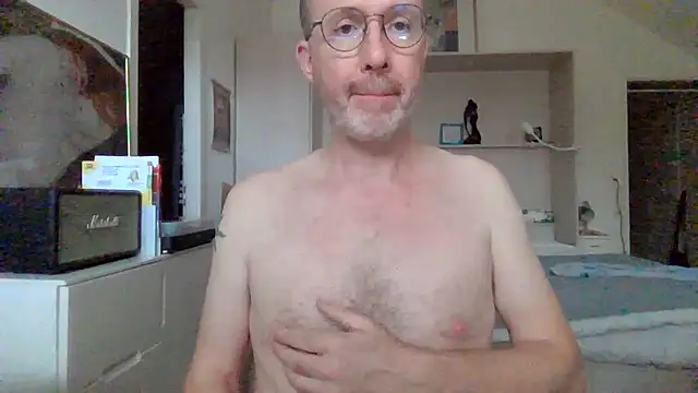 Snapshot of Lolodamour72 chatting on 07-22-26, 02:52 Lolodamour72 online show from 07-22-26, 02:52