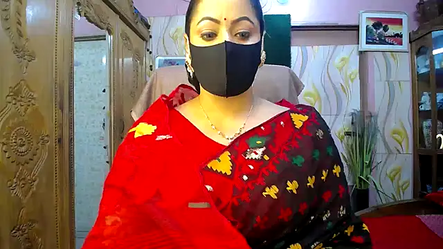 Snapshot of SohanaSabaSexy chatting on 09-13-25, 06:19 SohanaSabaSexy online show from 09-13-25, 06:19