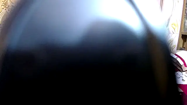 Snapshot of SohanaSabaSexy chatting on 01-12-25, 08:03 SohanaSabaSexy online show from 01-12-25, 08:03