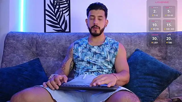 Snapshot of Bruno_Mattos chatting on 03-17-25, 11:13 Bruno Mattos online show from 03-17-25, 11:13