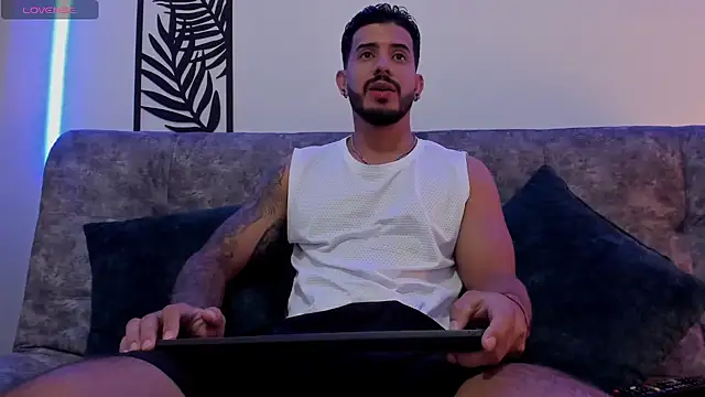 Snapshot of Bruno_Mattos chatting on 01-30-25, 03:51 Bruno Mattos online show from 01-30-25, 03:51