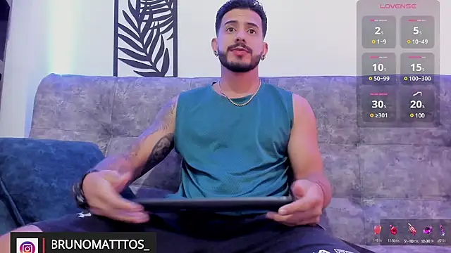 Snapshot of Bruno_Mattos chatting on 02-18-25, 05:42 Bruno Mattos online show from 02-18-25, 05:42