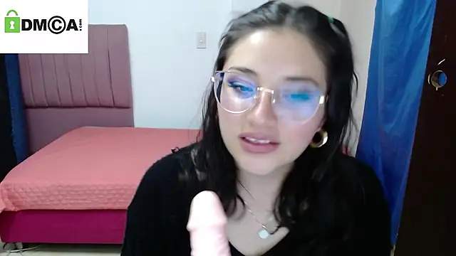 phoenixxxx777 online show from 04-01-26, 08:17