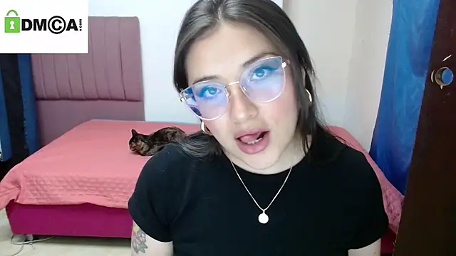 phoenixxxx777 online show from 03-30-26, 05:03