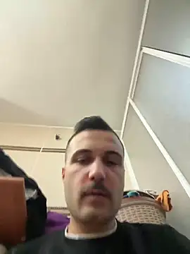 Snapshot of modelturanist27 chatting on 01-10-25, 12:47 modelturanist27 online show from 01-10-25, 12:47