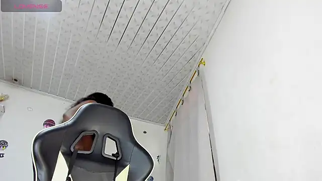 Holly Sailt online show from 10-10-25, 08:20