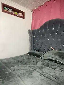 CristalGmez online show from 12-21-24, 12:53