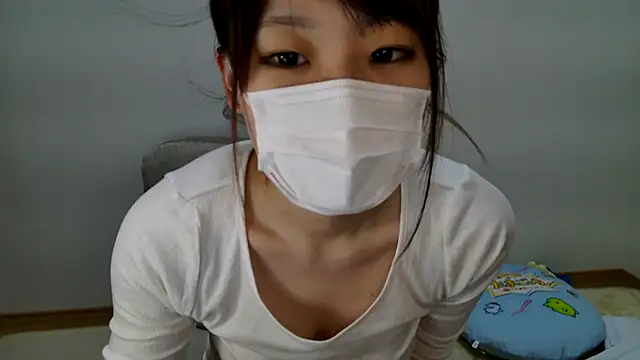 Snapshot of hi---chan- chatting on 02-15-25, 02:15 hi---chan- online show from 02-15-25, 02:15