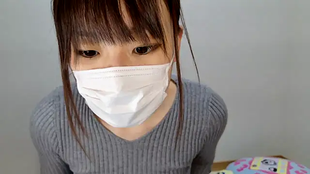 Snapshot of hi---chan- chatting on 02-17-25, 11:22 hi---chan- online show from 02-17-25, 11:22