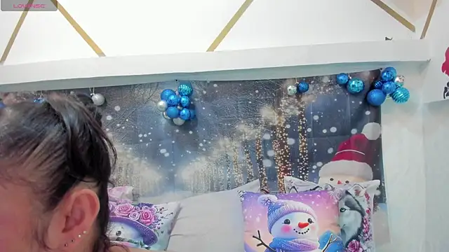 charlotte-11 online show from 01-08-26, 05:52