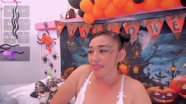 charlotte-11 online show from 10-16-25, 04:48