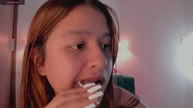 Snapshot of kimmy099 chatting on 02-13-25, 11:15 kimmy099 online show from 02-13-25, 11:15