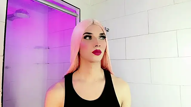 Snapshot of Victoria_Kastelo chatting on 10-28-25, 07:13 Victoria Kastelo online show from 10-28-25, 07:13