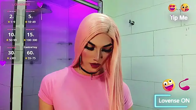 Snapshot of Victoria_Kastelo chatting on 11-07-25, 07:18 Victoria Kastelo online show from 11-07-25, 07:18