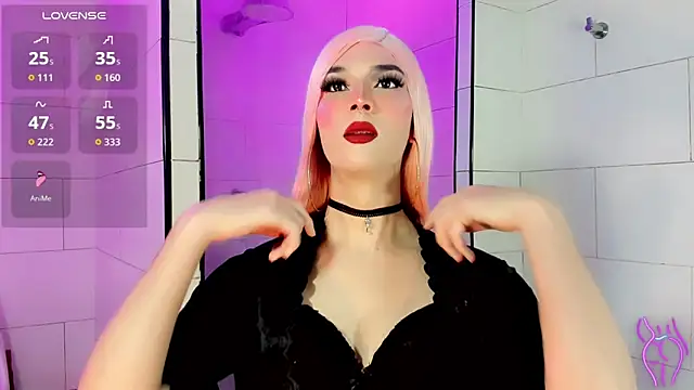 Snapshot of Victoria_Kastelo chatting on 11-11-25, 07:19 Victoria Kastelo online show from 11-11-25, 07:19