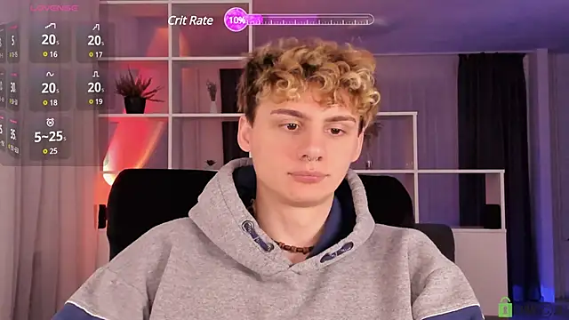 Snapshot of sunnyburn_boy chatting on 03-12-25, 04:24 sunnyburn boy online show from 03-12-25, 04:24