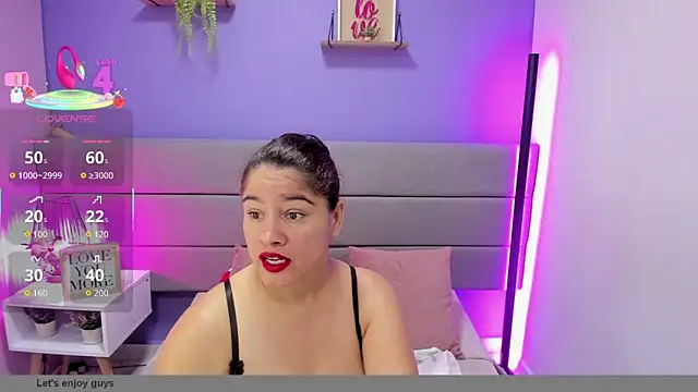 Alicebrooks  online show from 12-17-25, 01:16